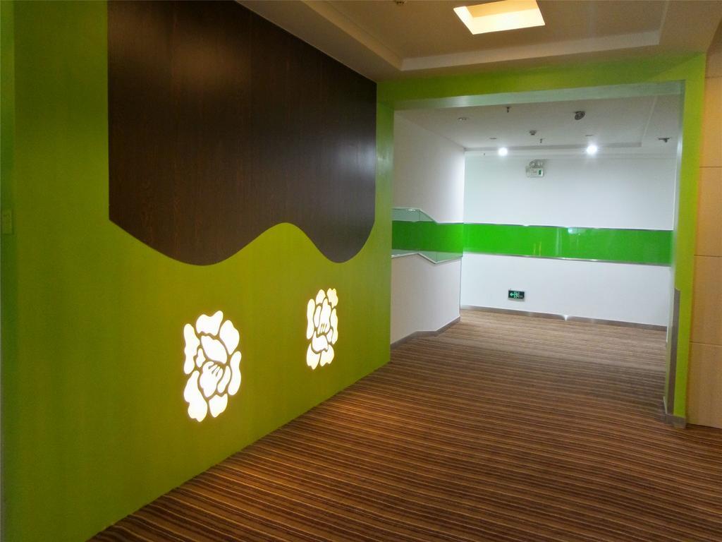 V8 Hotel Xicun Subway Branch Guangzhou Exterior photo